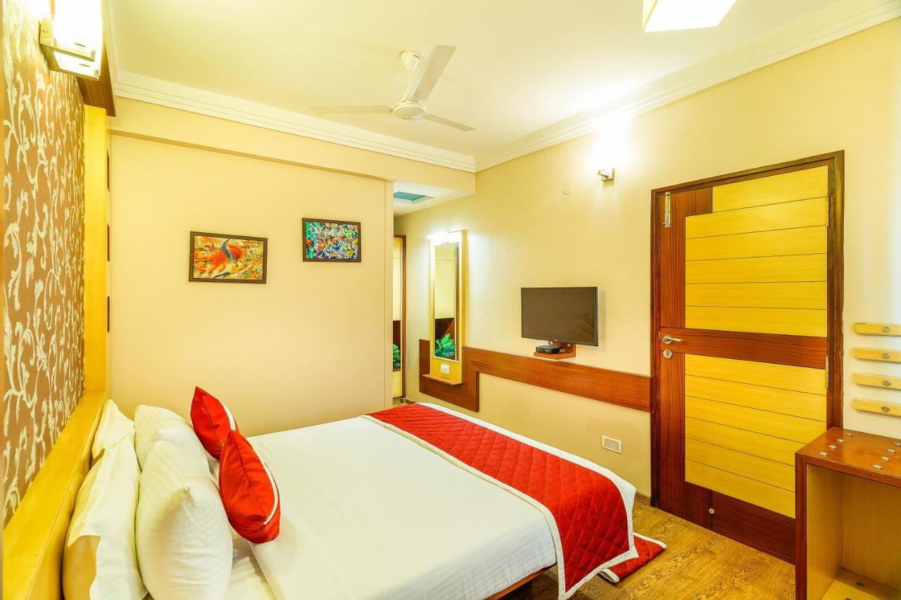 Octave Kanthi Comforts Bangalore Exterior foto